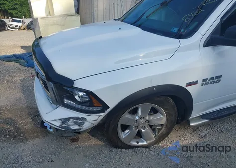 2015 Ram 1500 Big Horn z USA, uszkodzony, nr VIN 3C6RR7LT1FG598462